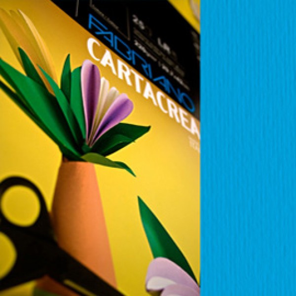 Cartoncino CartaCrea - 35x50cm - 220gr - azzurro - Fabriano - conf. 10 pezzi Cartoncino CartaCrea - 35x50cm - 220gr - azzurro - Fabriano - conf. 10 pezzi