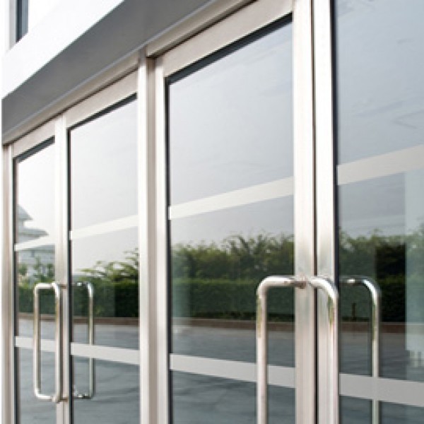 Striscia di sicurezza per vetri - adesiva - 5 cm x 5 m - traslucida - Cep Striscia di sicurezza per vetri - adesiva - 5 cm x 5 m - traslucida - Cep