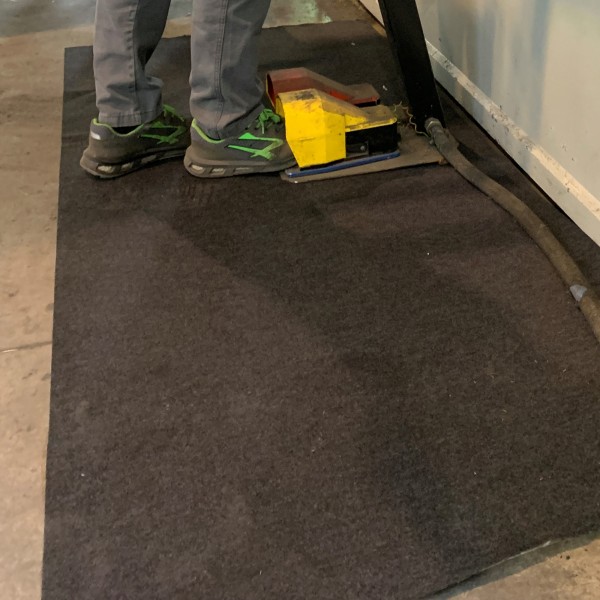 Rotolo assorbente antiscivolo - carrabile - 30 m x 90 cm - Carvel Rotolo assorbente antiscivolo - carrabile - 30 m x 90 cm - Carvel