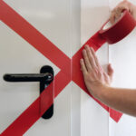 Nastro adesivo DURALINEBASIC 50/016 - removibile - 5 cm x 33 m - rosso - Durable - immagine 2