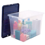 Contenitore multiuso Bankers Box - 38 x 56 x 41 cm - 64 L - PP - con coperchio blu - trasparente - Fellowes - immagine 3