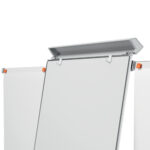 Lavagna portablocco Classic con ruote - 100 x 70 cm - bracci estensibili - bianco - Nobo - immagine 2