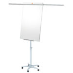 Lavagna portablocco Classic con ruote - 100 x 70 cm - bracci estensibili - bianco - Nobo - immagine 4
