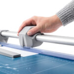 Taglierina a rullo professionale 552 - 70,5 x 36 cm - 510 mm - 20 fogli - blu/grigio - Dahle - immagine 4