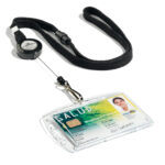 Cordoncino per portabadge - con chiocciola Yo Yo - larghezza 10 mm - filo retrattile da 80 cm - nero - Durable - conf. 10 pezzi - immagine 2