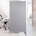 Paretina divisoria - 80 x 40 x 170 cm - policarbonato/acciaio - grigio chiaro - Serena Group - immagine 2