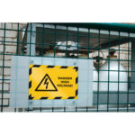 Cornice Duraframe Security - adesiva - pannello magnetico - A4  (21 x 29,7 cm) - giallo/nero - Durable - immagine 7