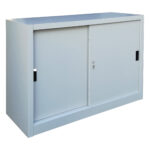 Armadio basso in metallo ad ante scorrevoli - 1 vano e 1 ripiano regolabile - 120x45x90 cm - grigio - Bertesi - immagine 2