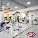 Nastro adesivo DURALINESTRONG 50/07 1726 - permanente - 5 cm x 30 m - giallo/nero - Durable - immagine 2