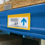 Buste identificative magnetiche - 100 x 38 mm - giallo - Durable - conf. 50 pezzi - immagine 2