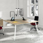 Scrivania Skinny Metal a 2 postazioni contrapp. - 180 x 166 cm - bianco / rovere - immagine 2