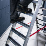Nastro adesivo antiscivolo DURALINE GRIP+ FORMFIT - 5 cm x 15 m - nero - Durable - immagine 3