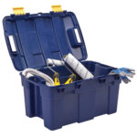 Baule multiuso Bankers Box - 39 x 59 x 33 cm - 40 L - PP - con coperchio - blu/giallo - Fellowes - immagine 3