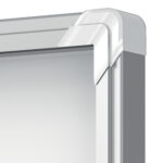 Bacheca per interni - fondo magnetico bianco - 9 fogli A4 - verticale - Nobo - immagine 4