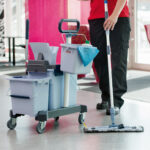 Carrello per pulizie UltraSpeed Pro Doppio - con barra - 33 L - 62 x 38 x 85 cm - Vileda - immagine 3